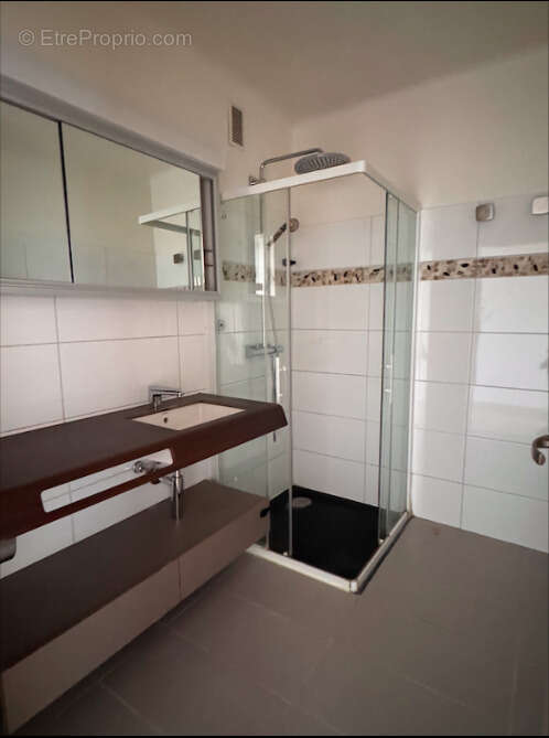 Appartement à CAP-D'AIL