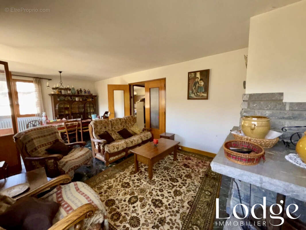 Appartement à SAINT-CHAFFREY