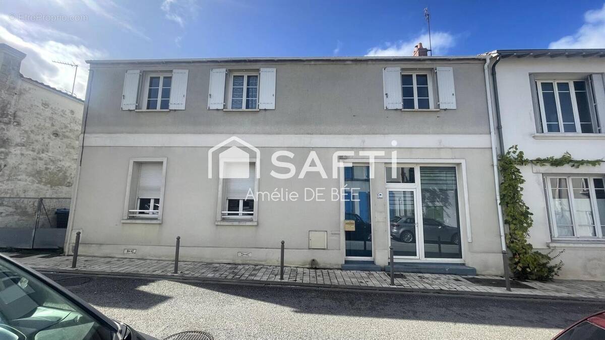 Photo 1 - Maison à LA ROCHELLE
