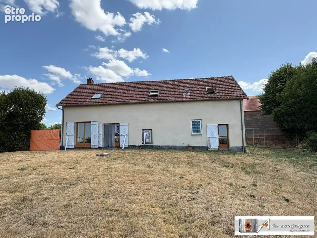 Maison 4 pièces 96 m² à vendre à Moureuille (63700) - photo 7