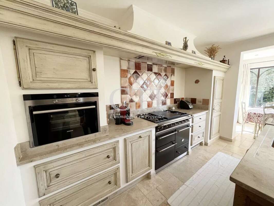 Maison à LE BARROUX