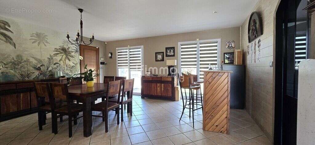 Maison à SAINT-SELVE