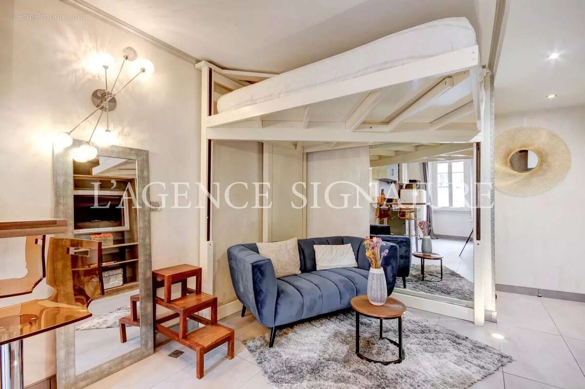 Nice Le Port - Place du Pin "Luca" Studio 25m² - Refait à neuf - photo 4