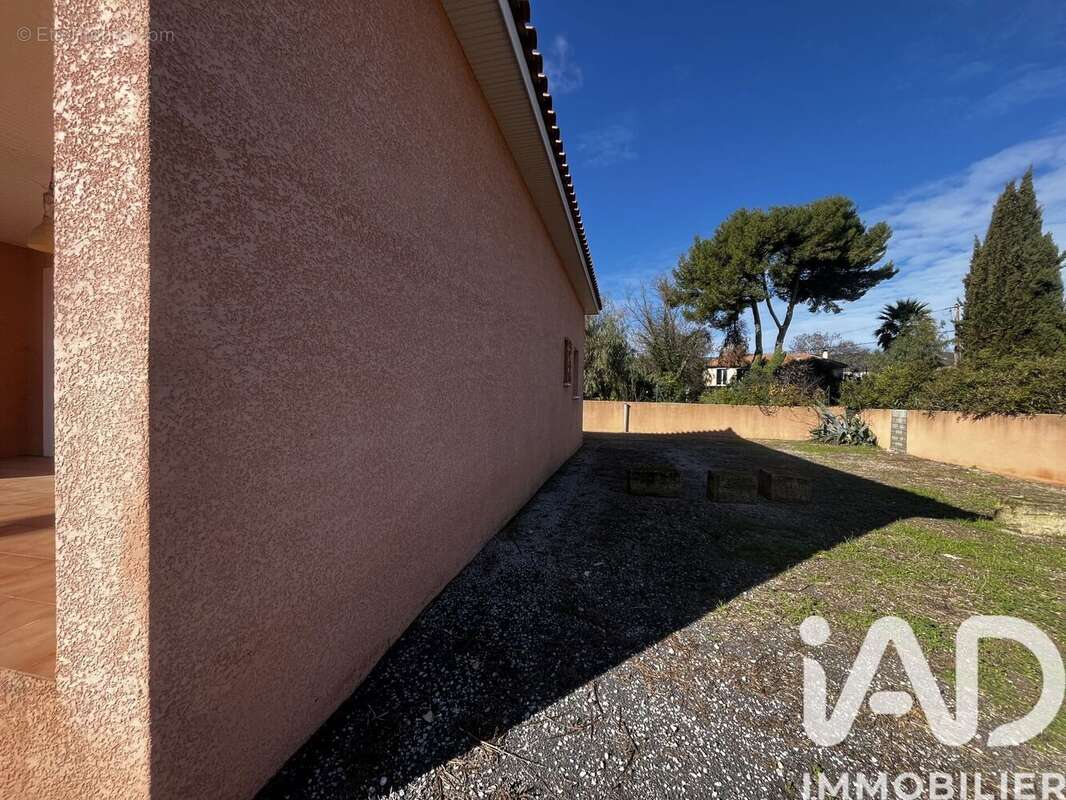 Photo 6 - Maison à VIC-LA-GARDIOLE