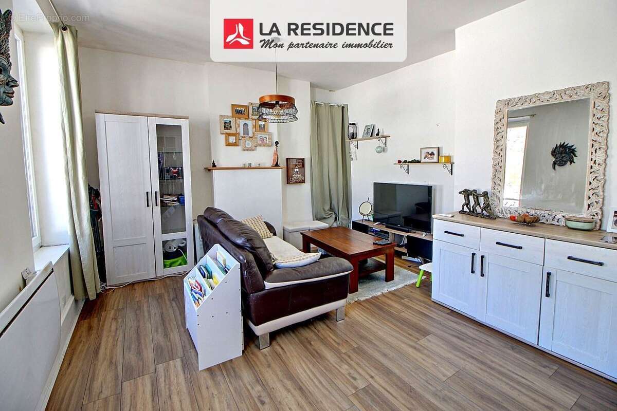 Appartement à MEULAN