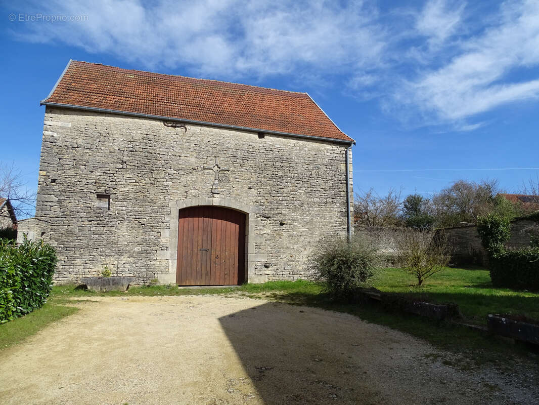 Maison à CHATILLON-SUR-SEINE