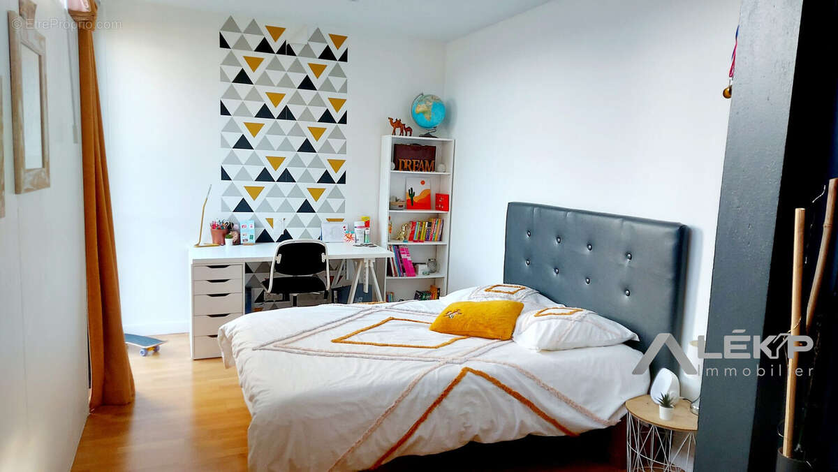 Maison à LES HERBIERS