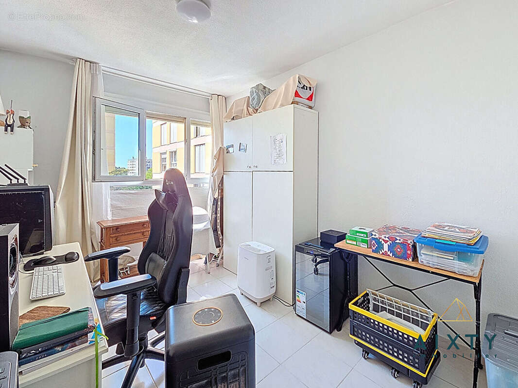 Appartement à MARSEILLE-12E