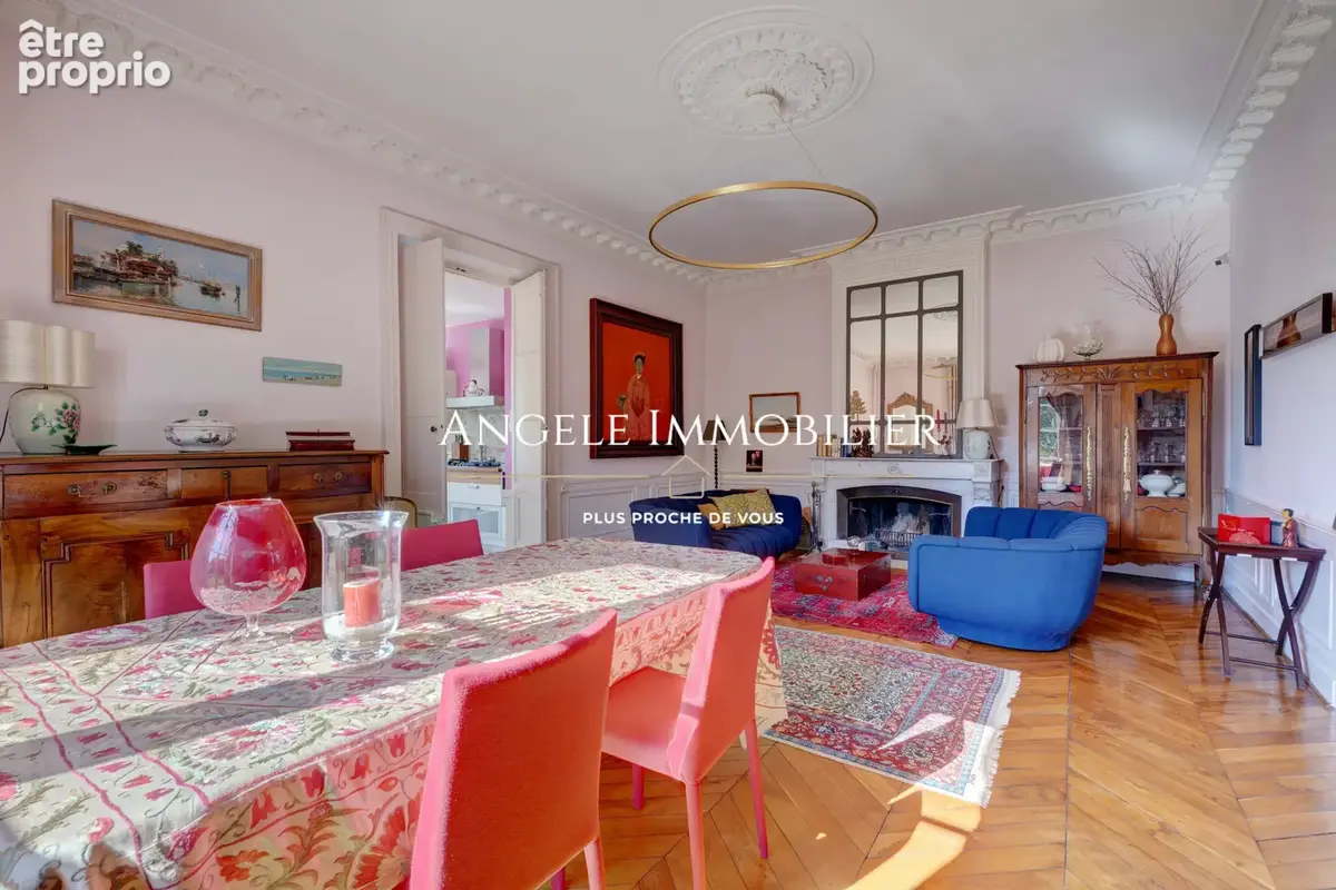 Écully. Idéalement située. Propriété de caractère fin XIXe avec piscine - photo 25