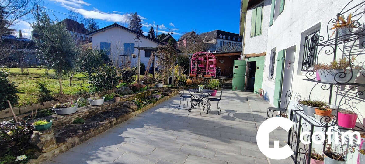 Maison 122 m² à Oloron-Sainte-Marie  - photo 5