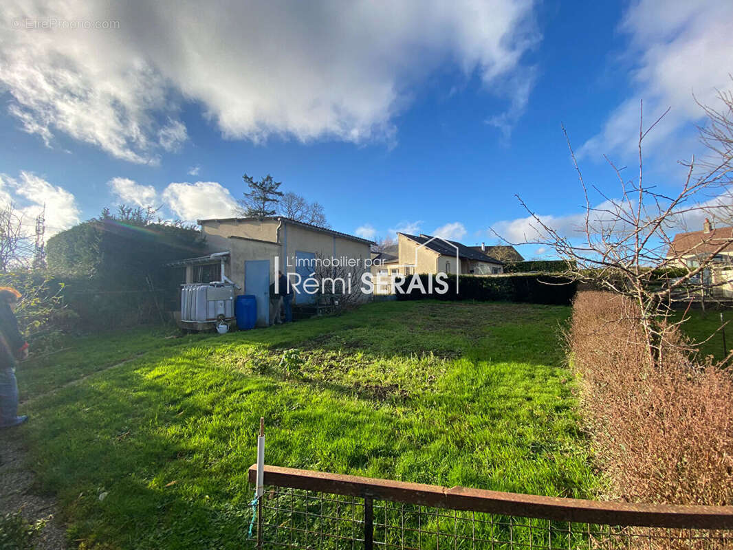 Appartement à CONDE-SUR-NOIREAU