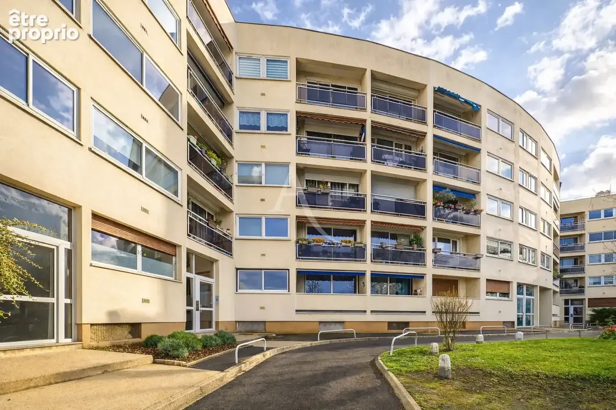 Appartement Creteil 3 pièce(s) - 67,14m² - photo 3