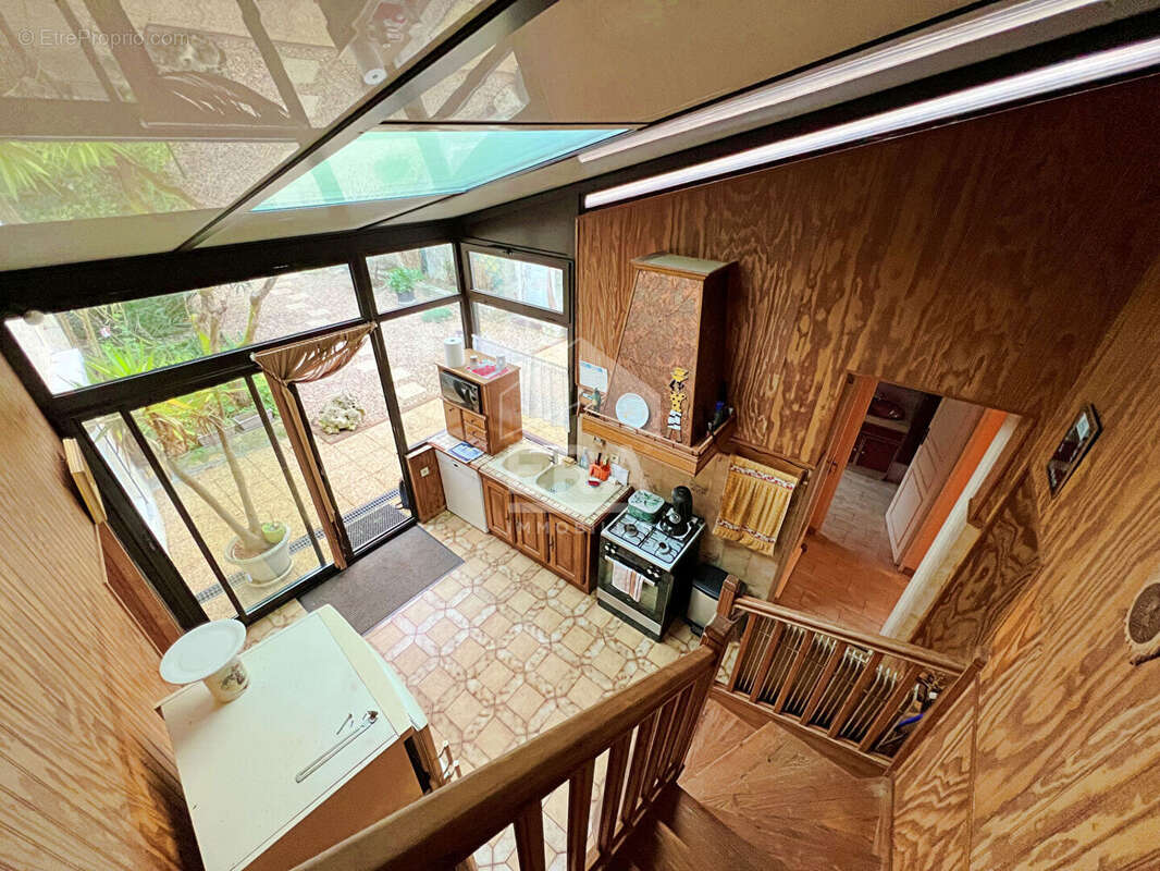 Maison à RUELLE-SUR-TOUVRE