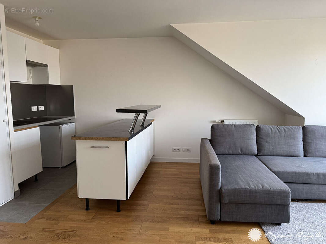 Appartement à MAREIL-MARLY