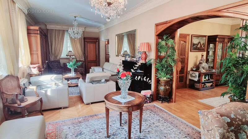 Maison à BRIVE-LA-GAILLARDE