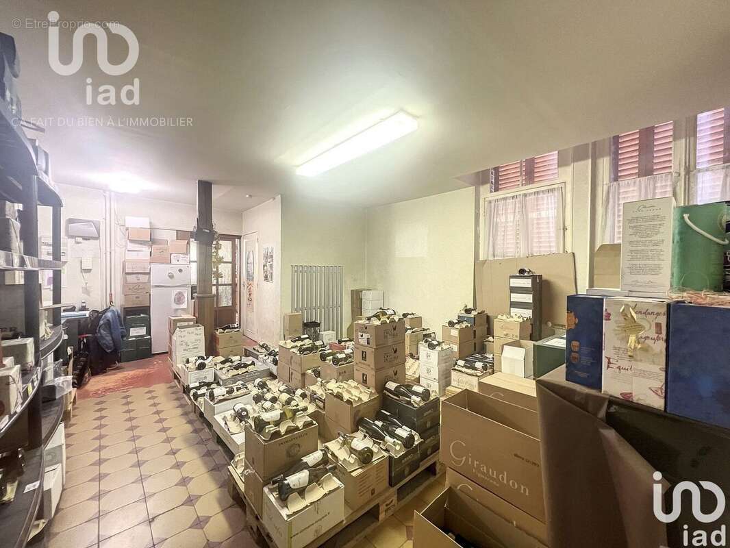 Photo 8 - Commerce à CHATEAU-RENARD