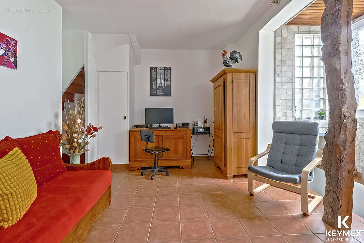 Maison à MERU