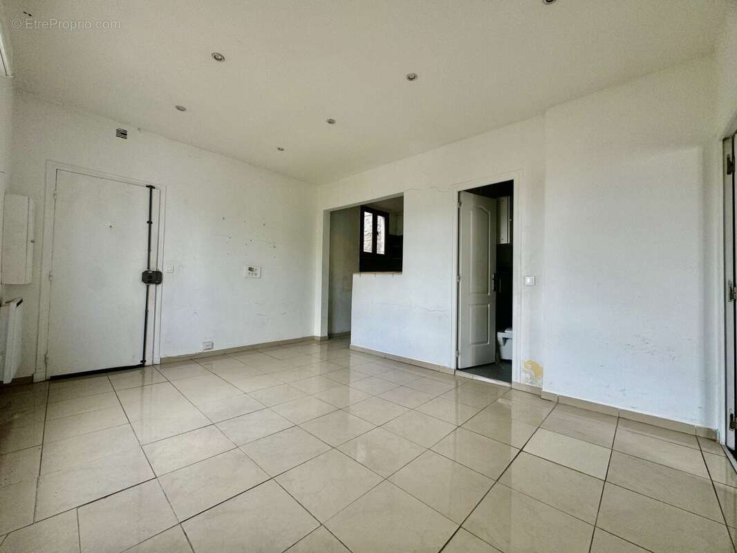 séjour  - Appartement à LIVRY-GARGAN