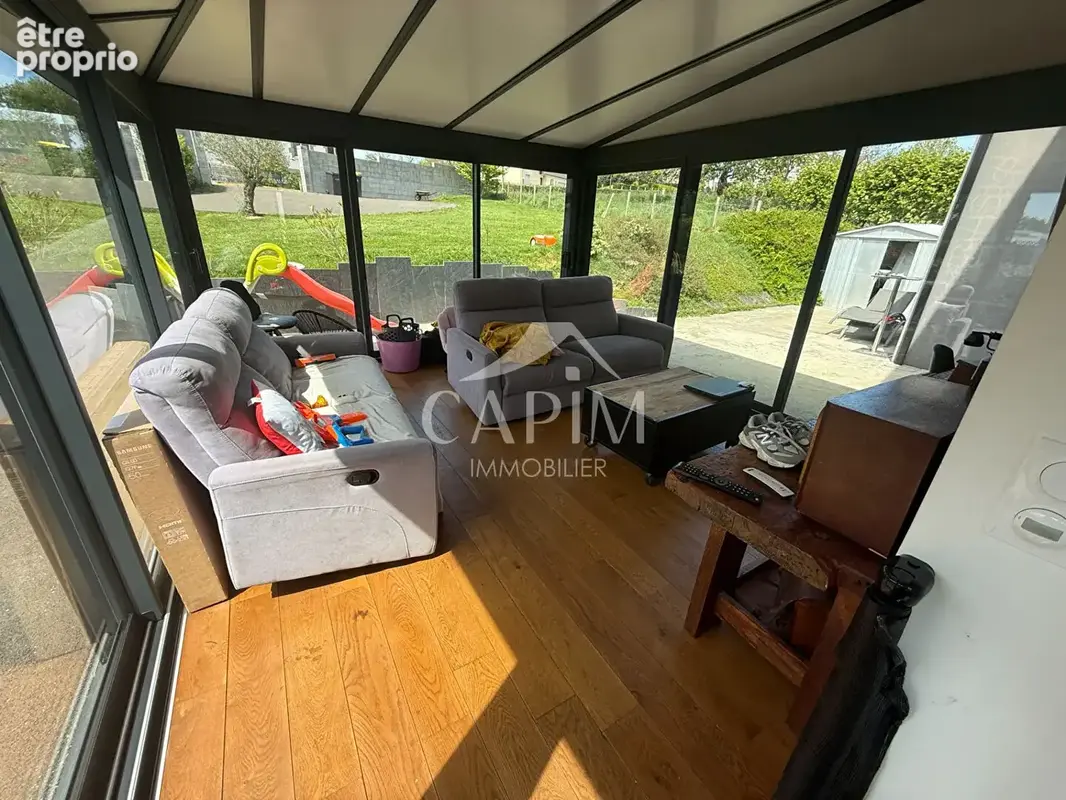Maison Laignelet 7 pièce(s) - 6 Ch. 163.5 m2 - Garage - Terrasse - photo 5