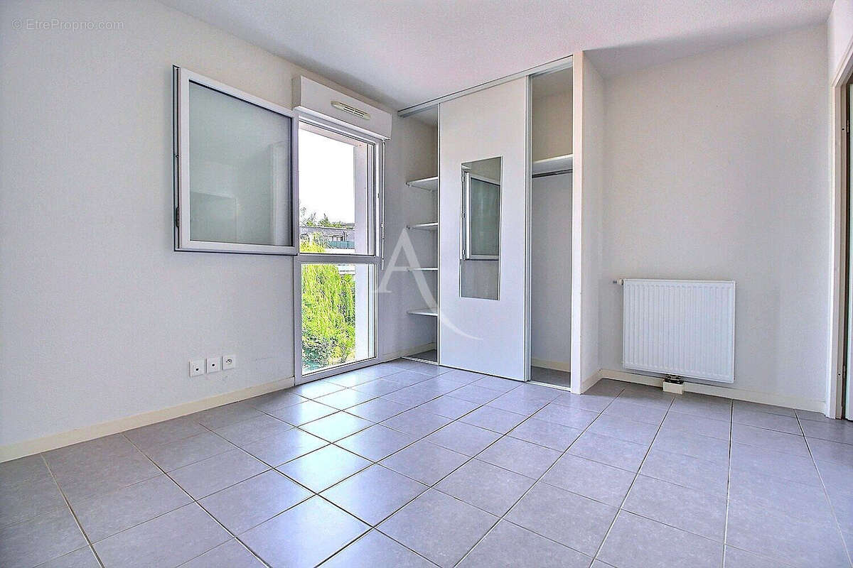 Appartement à VILLENAVE-D'ORNON