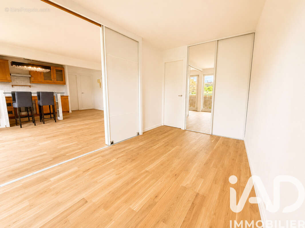 Photo 9 - Appartement à VITRY-SUR-SEINE