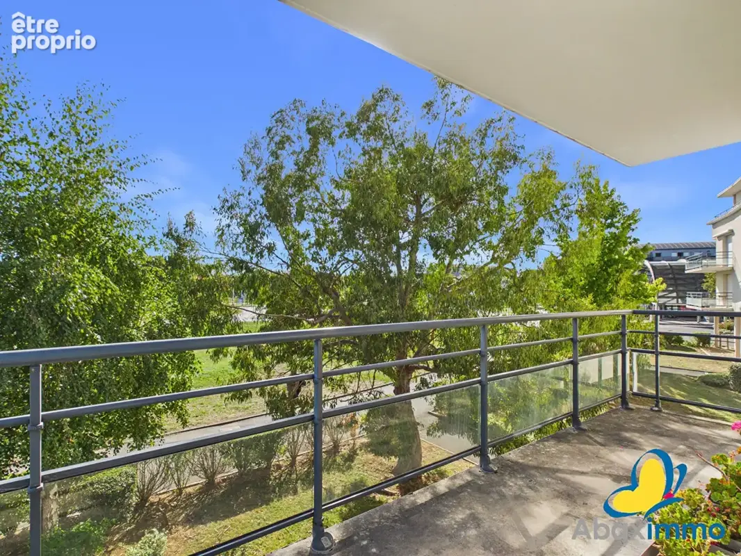 Appartement Ifs 4 pièces avec ascenseur, balcon et garage - photo 11