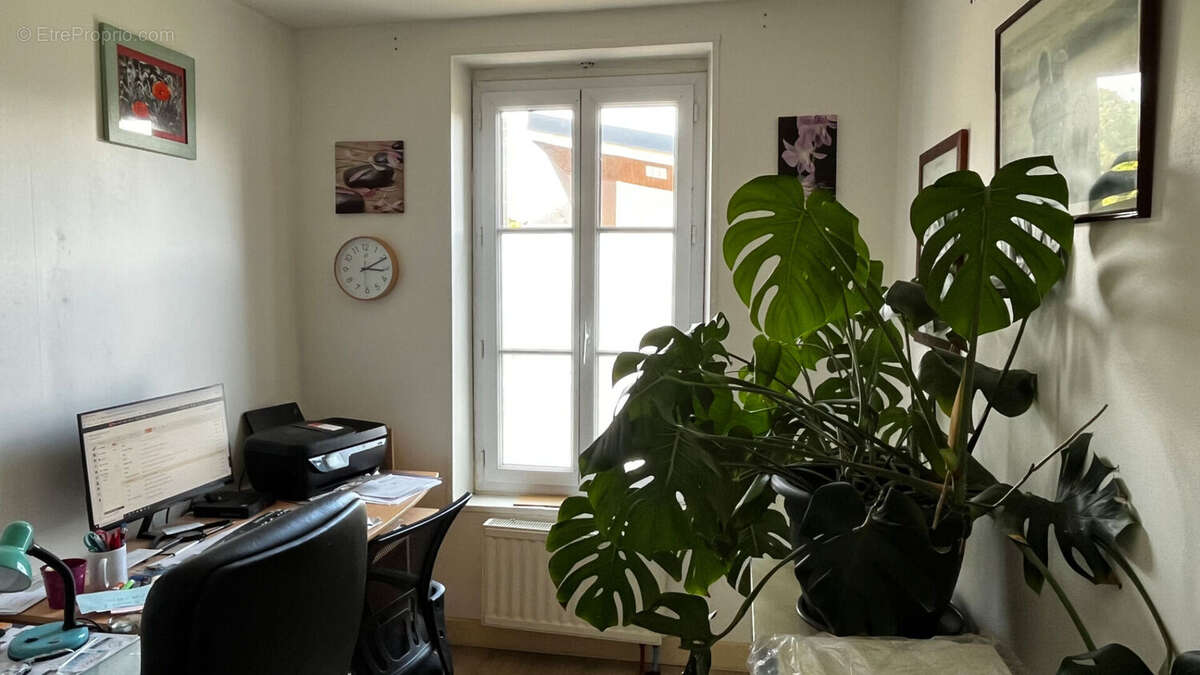 Maison à TOUCY