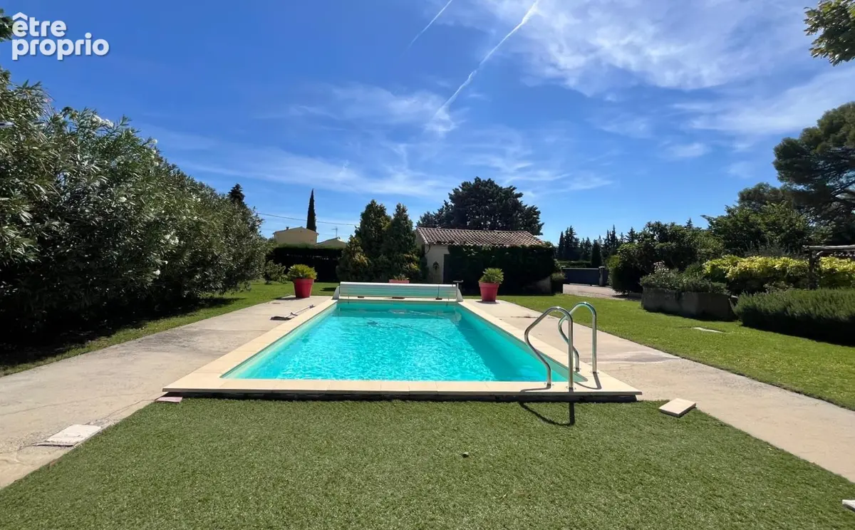 A vendre, à 2 pas du centre du village de Grillon, Maison de village avec jardin, piscine et garage! - photo 5