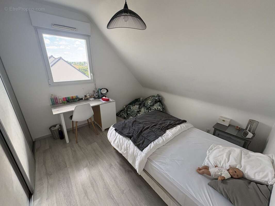 Maison 76 m² à Crehen  - photo 6