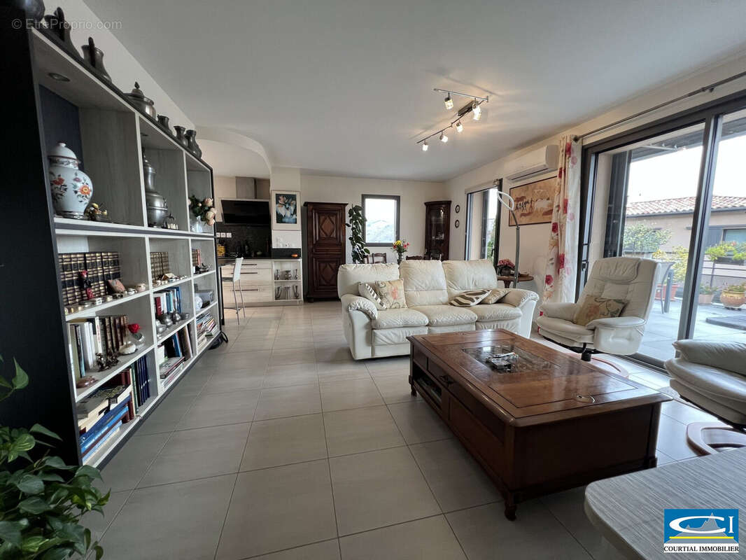 Appartement à TOURNON-SUR-RHONE