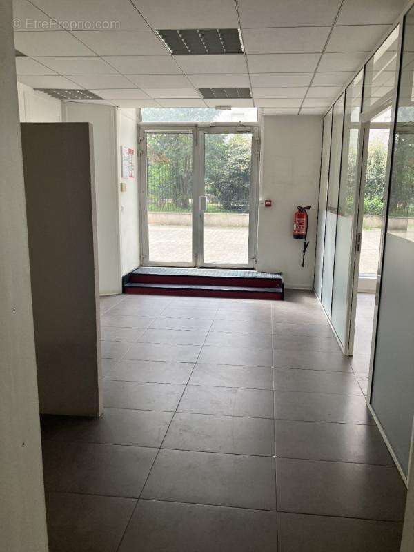 Commerce à VILLEURBANNE