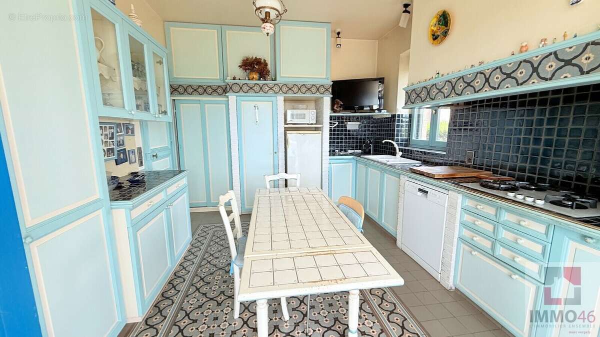 Maison 184 m² à Gramat  - photo 3