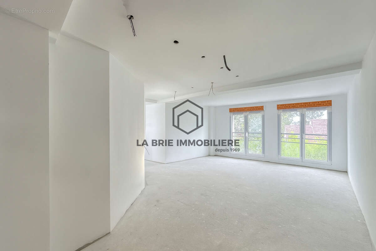 Appartement à BOISSY-SAINT-LEGER