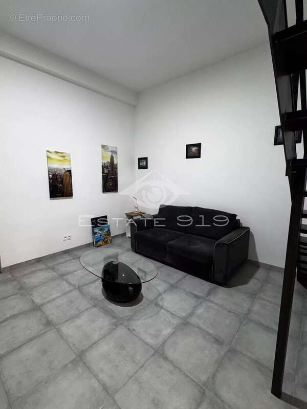 Appartement à MARSEILLE-1E