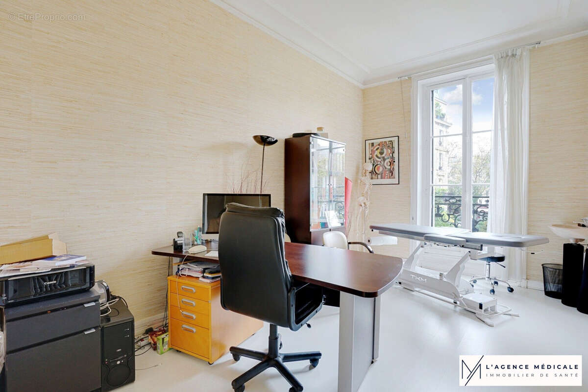 Appartement à PARIS-11E