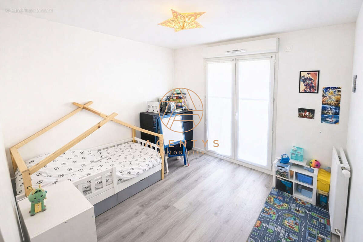 Appartement 57 m² à Noisy-Le-Grand  - photo 6