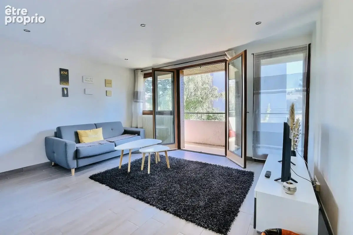 Appartement 2 pièces 53 m² à vendre à Chamalieres (63400) - photo 2