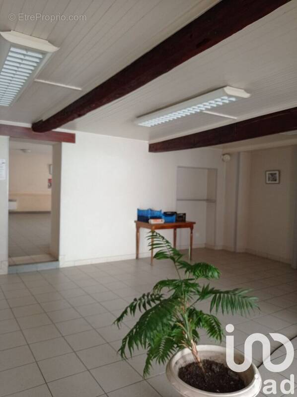 Photo 1 - Appartement à LA CHAIZE-LE-VICOMTE
