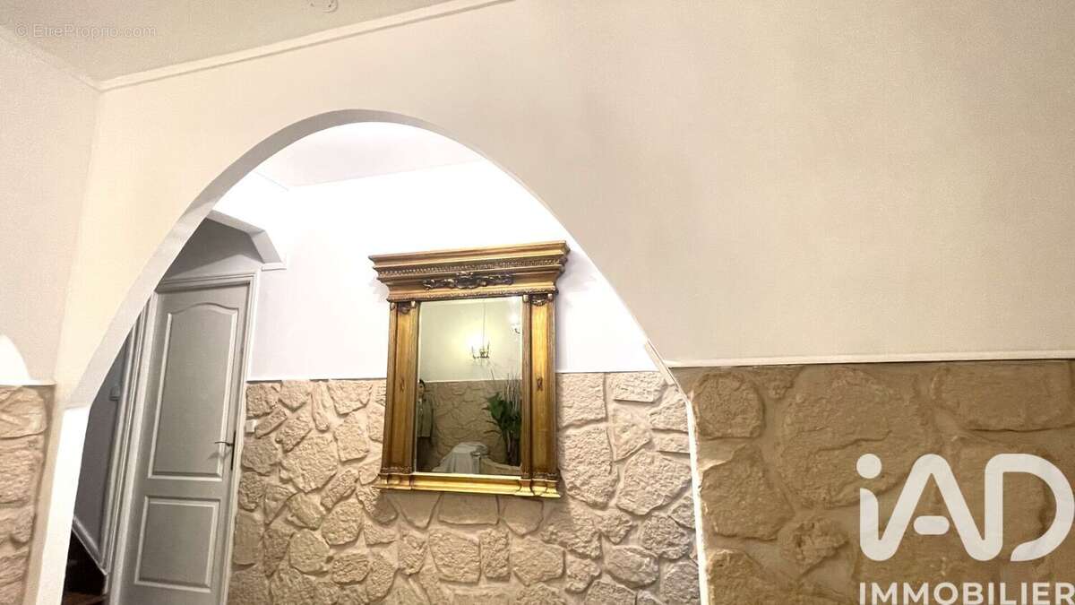 Photo 9 - Maison à MONTROUGE