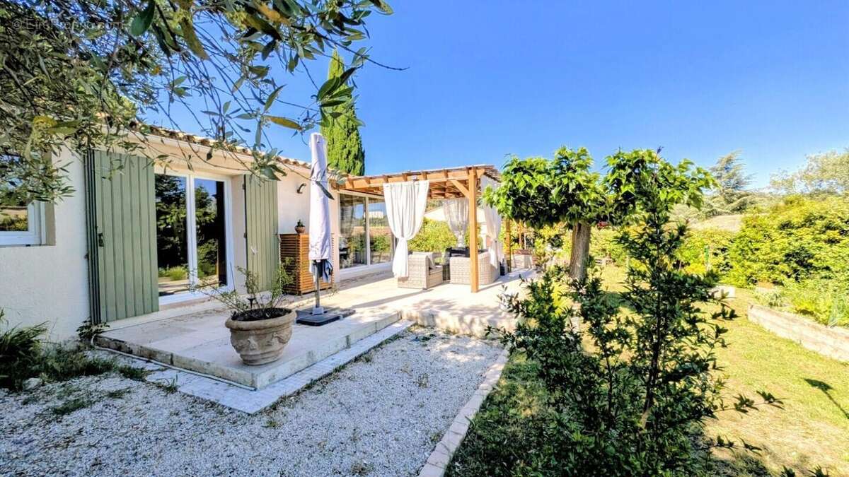 Maison à LAURIS
