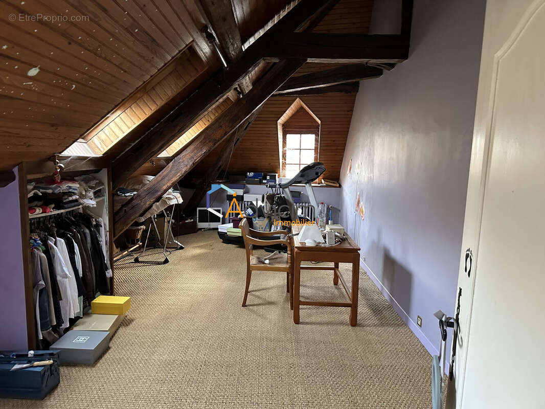 Appartement à COURTENAY