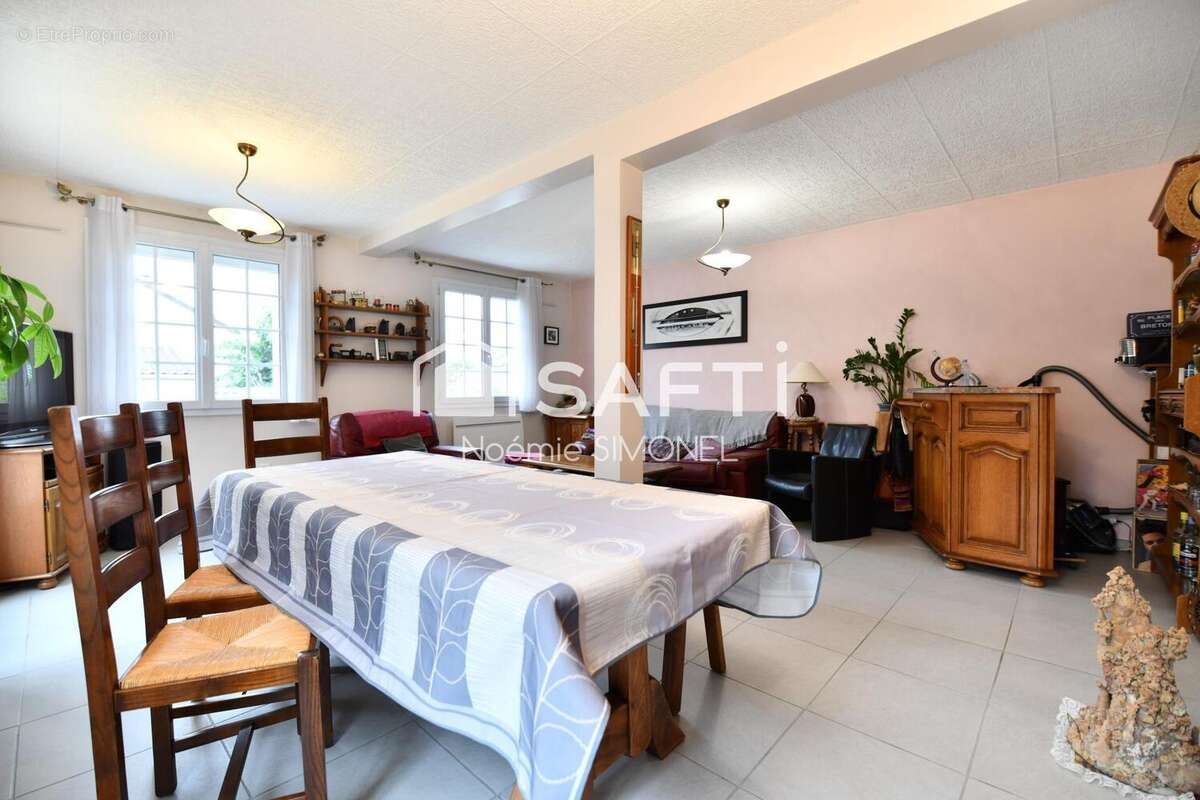 Photo 3 - Maison à MORANGIS