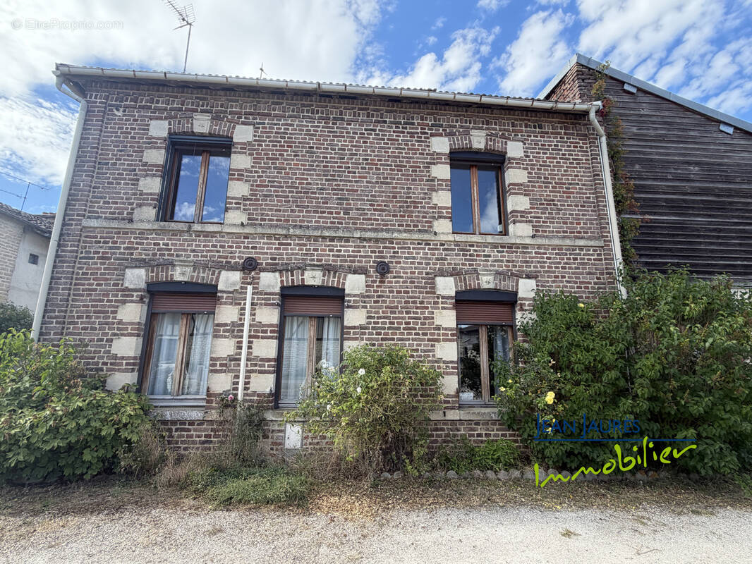 Maison à BRAUX