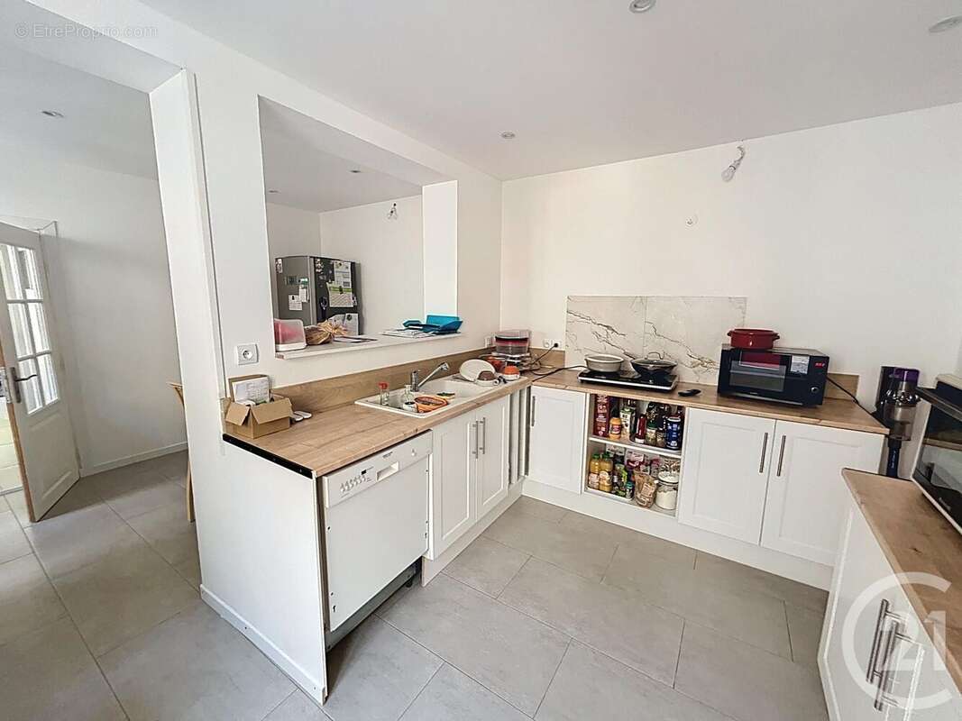 Maison à CHAMPILLON