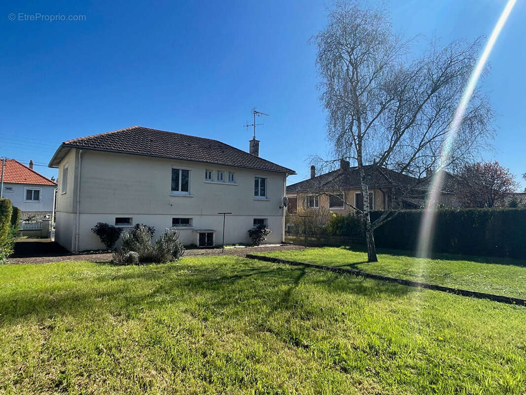 Maison à MIGNE-AUXANCES