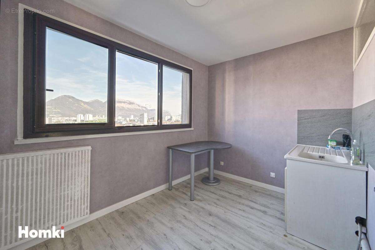 Appartement à ECHIROLLES