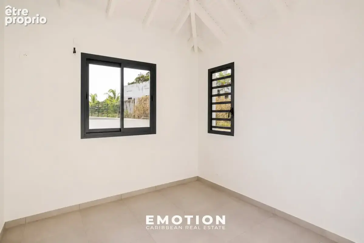 Villa contemporaine neuve T4   120 m2 habitables   Saint-François - photo 8