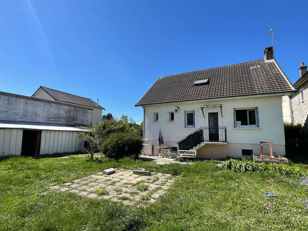Photo 2 - Maison à LA FERTE-GAUCHER
