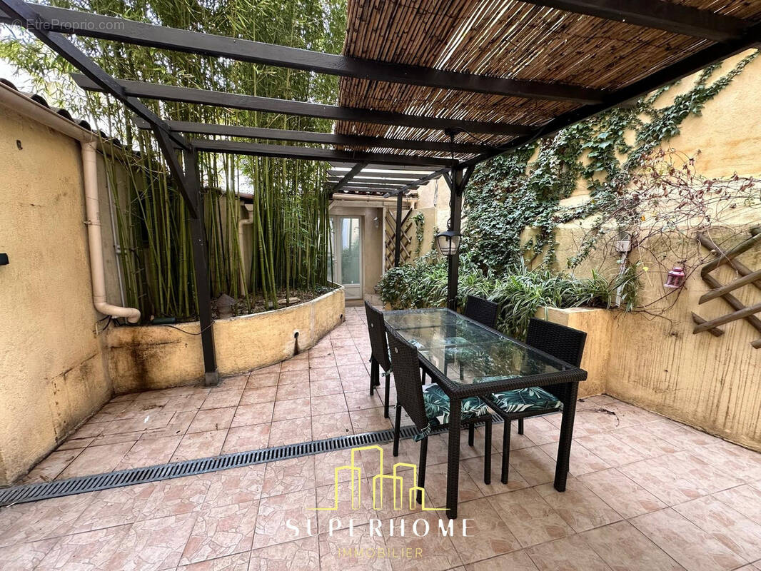 Maison à MARSEILLE-6E