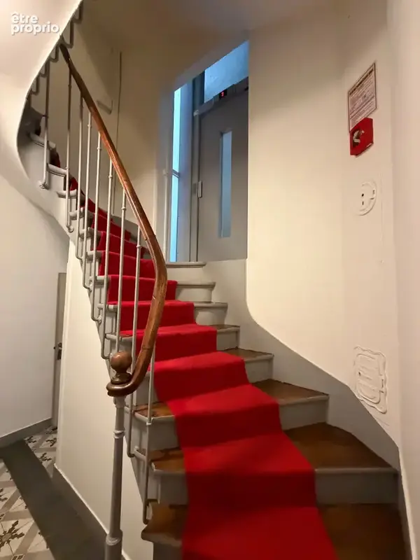 Paris 16e - Rue du Bouquet de Longchamp, métro Boissière - 2 pièces de 30,42 m² - photo 2
